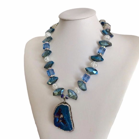 Cobalt Blue Druzy Stone Pendant Crystals Necklace - Picture 1 of 7